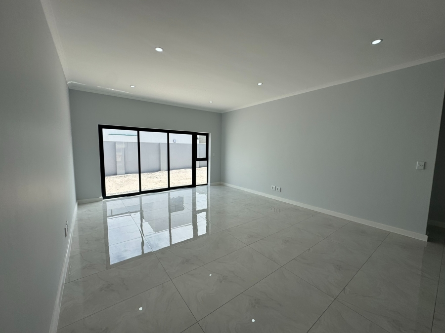 4 Bedroom Property for Sale in Sandown Western Cape